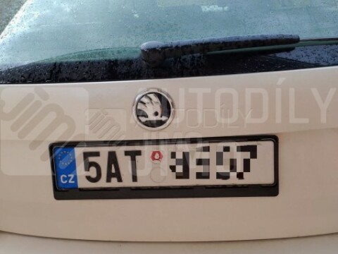 Podložka pod SPZ, podložka - plastová bez loga