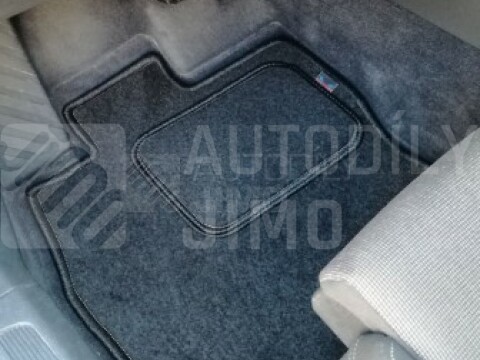 Textilní autokoberce VW Passat B8, 14-  gramáž 2000g/m2