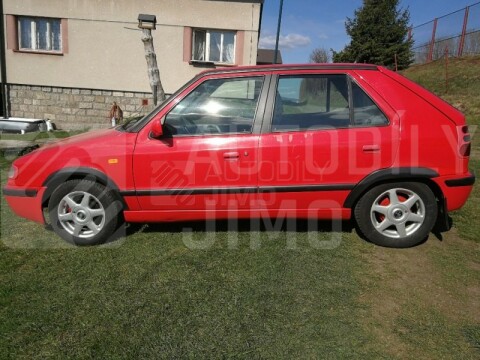 Plastové lemy blatníku Škoda Felicia 4ks/sada