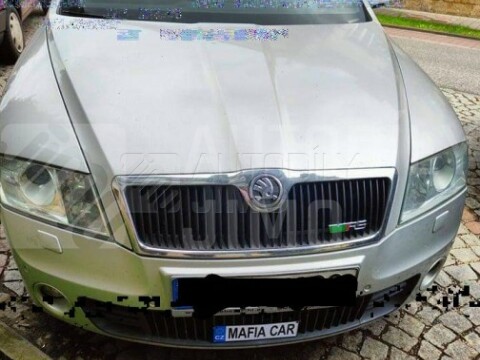 Znak, logo, emblém, nápis Škoda RS, VRS kovový - nová edice, na přední masku