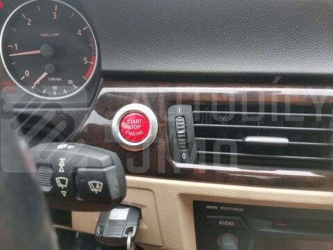 Startovací tlačítko BMW E60, E70, E71, E87, E90 červené