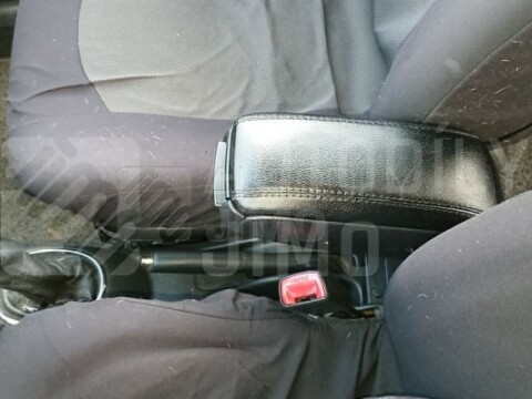 ProTec Loketní opěrka Toyota Yaris II 2005-2011 černá kůže