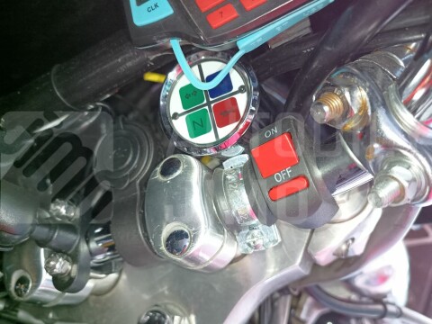 STTuning přídavný vypínač na řidítka