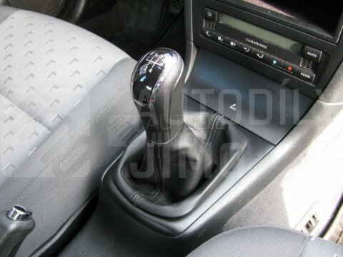 Řadící páka s manžetou, rukojeť Škoda Octavia I. 1U 1.8,1.9TDi,2.0i 5st. black design