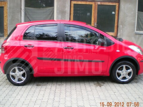 lemy blatniku Toyota Yaris 2005-2011