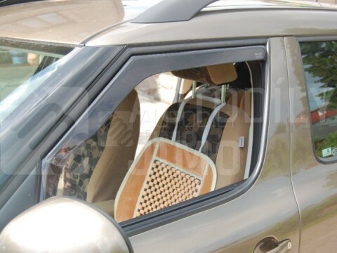 Ofuky oken Škoda Yeti 09- přední