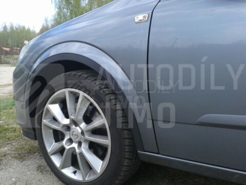lemy blatniku Opel Astra H 2004-2010
