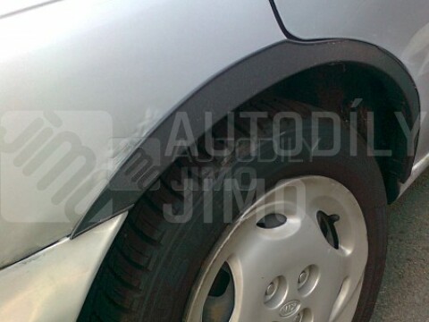 lemy blatníku Kia Sephia 92-99