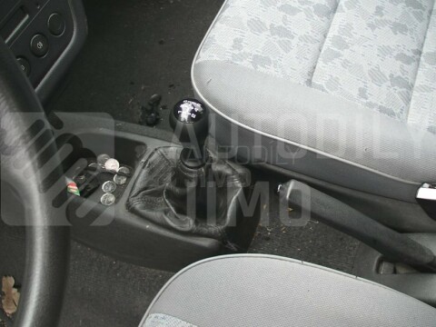 Hlavice řadící páky Peugeot 205, 306, 309, 405, rukojeť