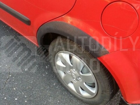 Plastové zadní lemy blatníku Hyundai Getz 02-11 5dv. HB