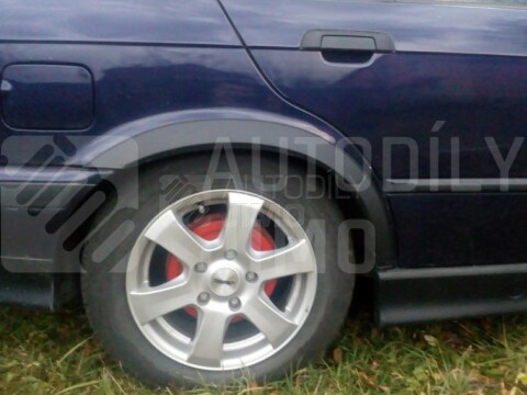 Lemy blatníku BMW 3 E36 1991-1998