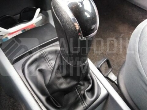 Řadící páka Škoda Fabia, Octavia 5st., rukojeť, černá plaketka