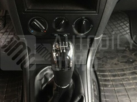 Řadící páka s manžetou, rukojeť Škoda Octavia I. 1U 1.8,1.9TDi,2.0i 5st. black design