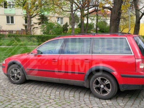 Plastové lemy blatníku VW Passat B5.5 3BG 2000-2005 combi, variant