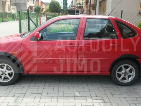 Plastové lemy blatníku VW Polo Classic Combi 1994-2002