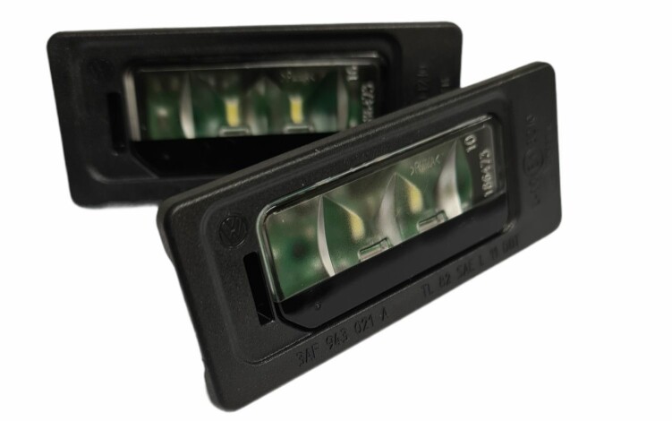 Proč vyměnit halogenové osvětlení SPZ za LED?