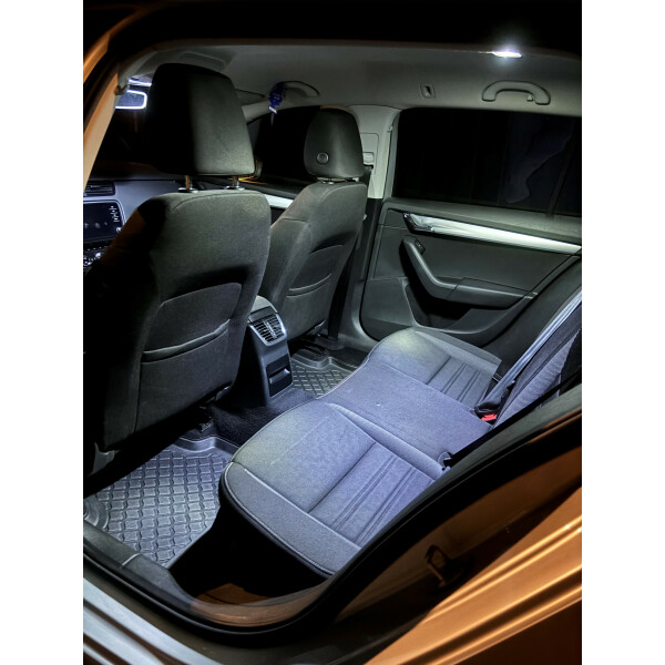 LED osvětlení interiéru Škoda