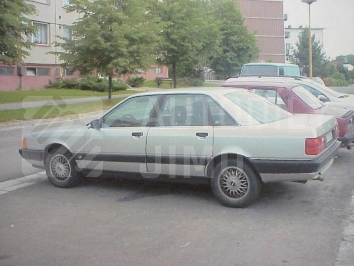 lemy blatniku Audi 100/200 C3 1982-1991 - oblé lemy