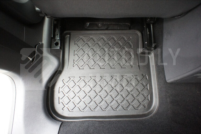 Aristar Gumové autokoberce VW Caddy Maxi 2010- zvýšený okraj