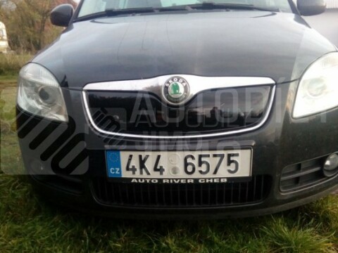 Zimní clona chladiče Škoda Fabia II, Roomster horní 07-10 Zimní clona chladiče Škoda Fabia II, Roomster horní 07-10