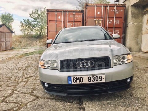 Přední maska Audi A4 B6 00-04 RS Style matná černá Přední maska Audi A4 B6 00-04 RS Style matná černá