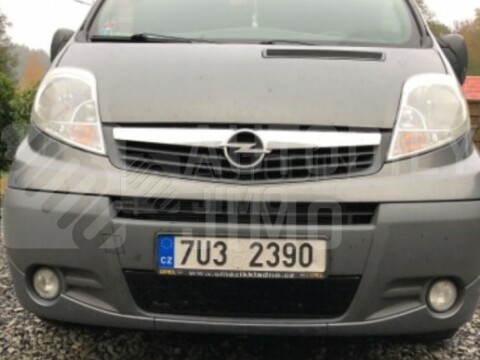 Zimní clona chladiče Opel Vivaro 07-14 facelift Zimní clona chladiče Opel Vivaro 07-14 facelift