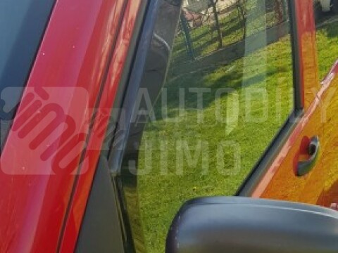 Ofuky oken VW T5, T6 Transporter Caravelle, přední, 2003-2019 Ofuky oken VW T5, T6 Transporter Caravelle, přední, 2003-2019