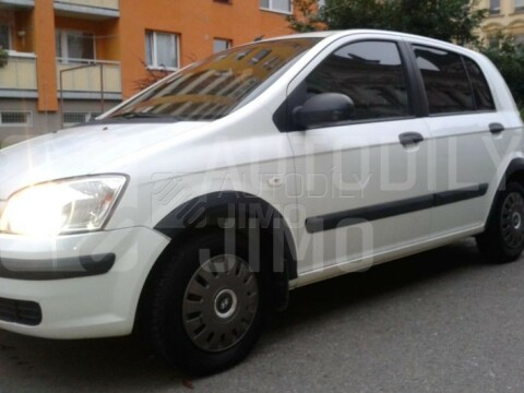 Plastové lemy blatníku Hyundai Getz 02-05 Plastové lemy blatníku Hyundai Getz 02-05