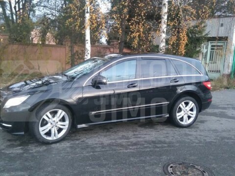 Ofuky oken Mercedes R 5D 06R (+zadní) Ofuky oken Mercedes R 5D 06R (+zadní)