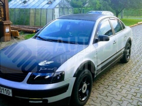 Plastové lemy blatníku VW Passat B5 3B 1996-2000 sedan Plastové lemy blatníku VW Passat B5 3B 1996-2000 sedan