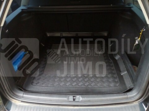 Vana do kufru VW Passat B6 3C 05-10 combi Vana do kufru VW Passat B6 3C 05-10 combi