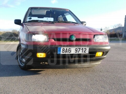 Mračítka Škoda Felicia I 1994-1998, kryty světlometů Mračítka Škoda Felicia I 1994-1998, kryty světlometů