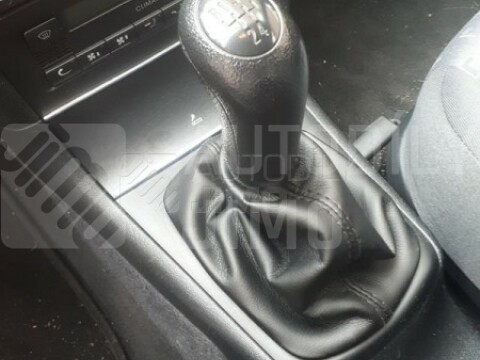Manžeta řadící páky Škoda Octavia I 1U - černá Manžeta řadící páky Škoda Octavia I 1U - černá