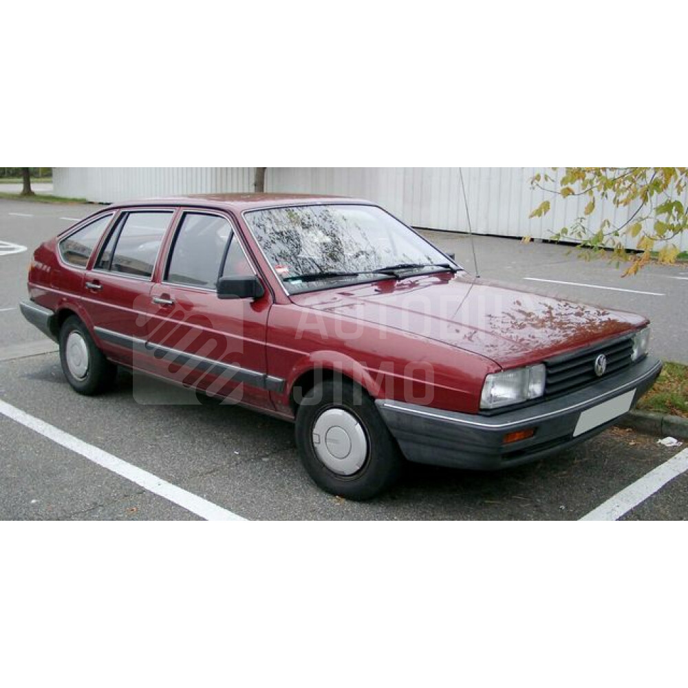 Lemy blatniku VW Passat 1982-1987.jpg