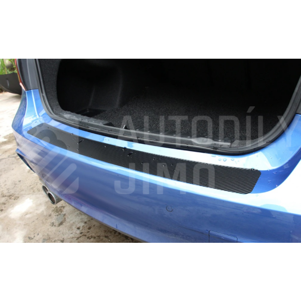 Carbon universální ochranná lišta hrany kufru 104x9cm