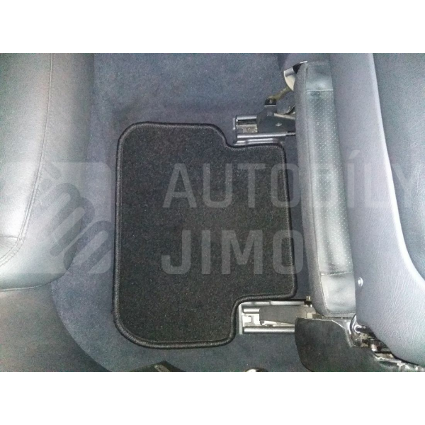 CARLUX Textilní autokoberce Mercedes CLK W209 2002-2009  gramáž 2000g/m2