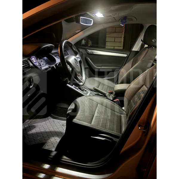 LED osvětlení interiéru Octavia 3 nad předními sedadly LED osvětlení interiéru Octavia 3 nad předními sedadly