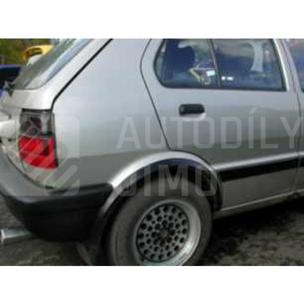 Lemy blatniku Nissan Micra 1982-1992