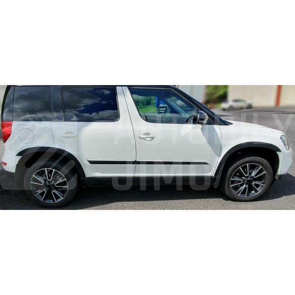 Lemy blatniku Škoda Yeti facelift 2013-2017 boční pohled Lemy blatniku Škoda Yeti facelift 2013-2017 boční pohled