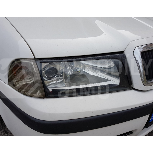 Mračítka Škoda Octavia I kryty světlometů Mračítka Škoda Octavia I kryty světlometů