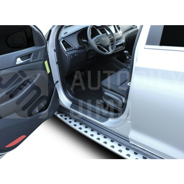 STTuning boční nášlapy Hyundai Tuscon 2015-2020