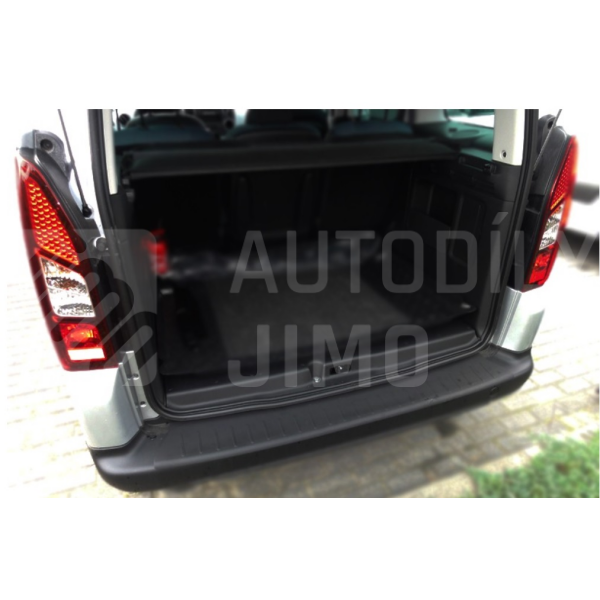 Ochranná lišta hrany kufru Citroen Berlingo II 2008- Ochranná lišta hrany kufru Citroen Berlingo II 2008-