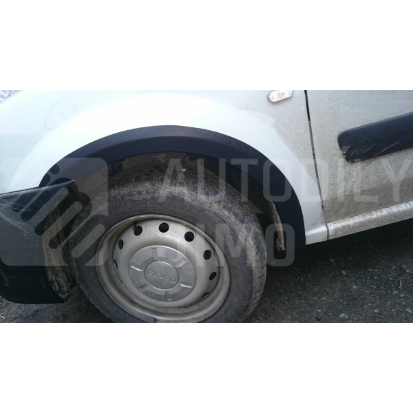 Plastové lemy blatníků Dacia Logan 2006-2012 combi Plastové lemy blatníků Dacia Logan 2006-2012 combi