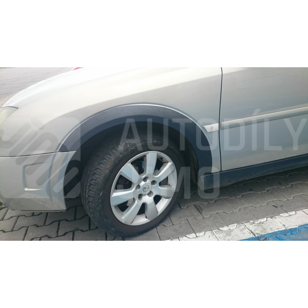 Plastové lemy blatníku Opel Vectra C 2002-2010