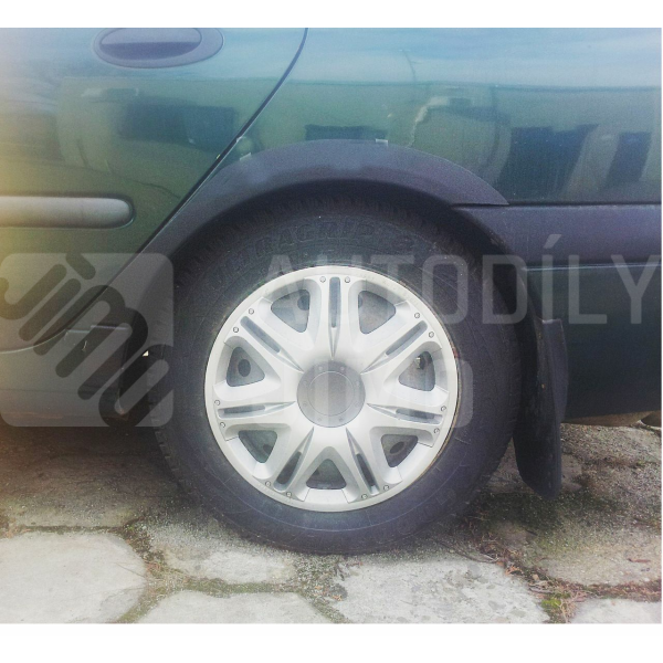 Plastové lemy blatníku RENAULT LAGUNA 1994-2001 combi
