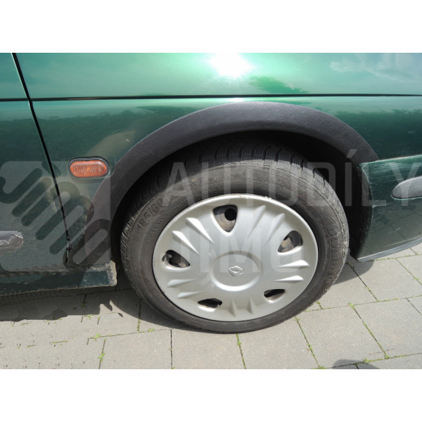 Plastové lemy blatníků Renault Mégane Combi 99-03, facelift Plastové lemy blatníků Renault Mégane Combi 99-03, facelift