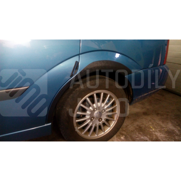 Plastové zadní lemy blatníku Ford Focus 1998-2004 combi Plastové zadní lemy blatníku Ford Focus 1998-2004 combi