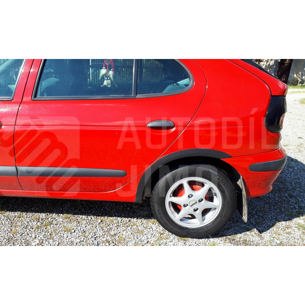 Plastové zadní lemy blatníků Renault Mégane I 95-03 Plastové zadní lemy blatníků Renault Mégane I 95-03