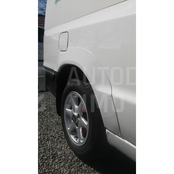 Plastové zadní lemy Škoda Felicia Pick Up pravý zadní lem nalakovaný barvě vozu Plastové zadní lemy Škoda Felicia Pick Up pravý zadní lem nalakovaný barvě vozu