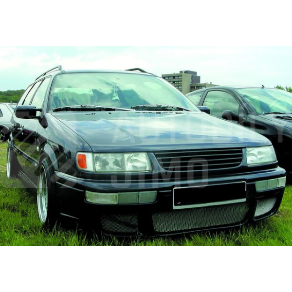 Přední maska VW Passat B4 35i - plastová bez znaku